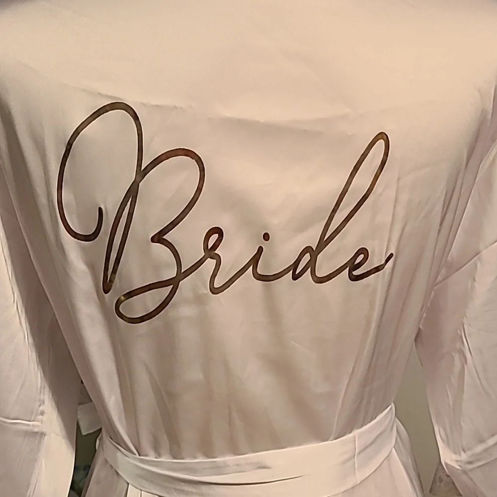Elegant White Bridal Robe Large / XL
